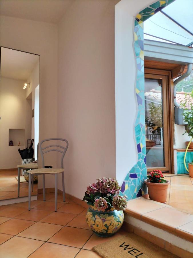 Nel Cuore Di Vietri Casa Vacanze Amalfi Coast Luaran gambar